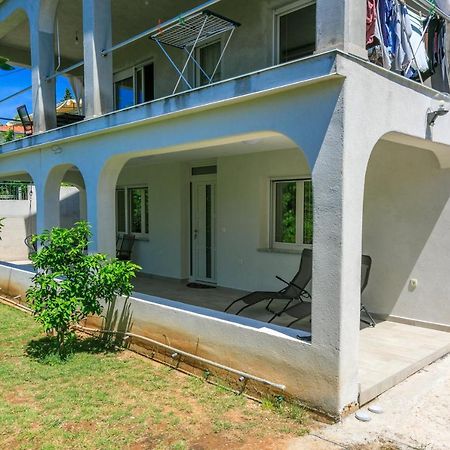 Apartment Olive Селце Экстерьер фото